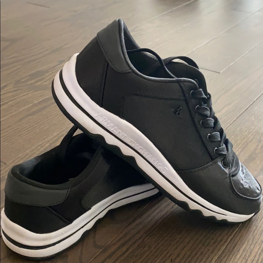 Shoes - Picture 3 of 3